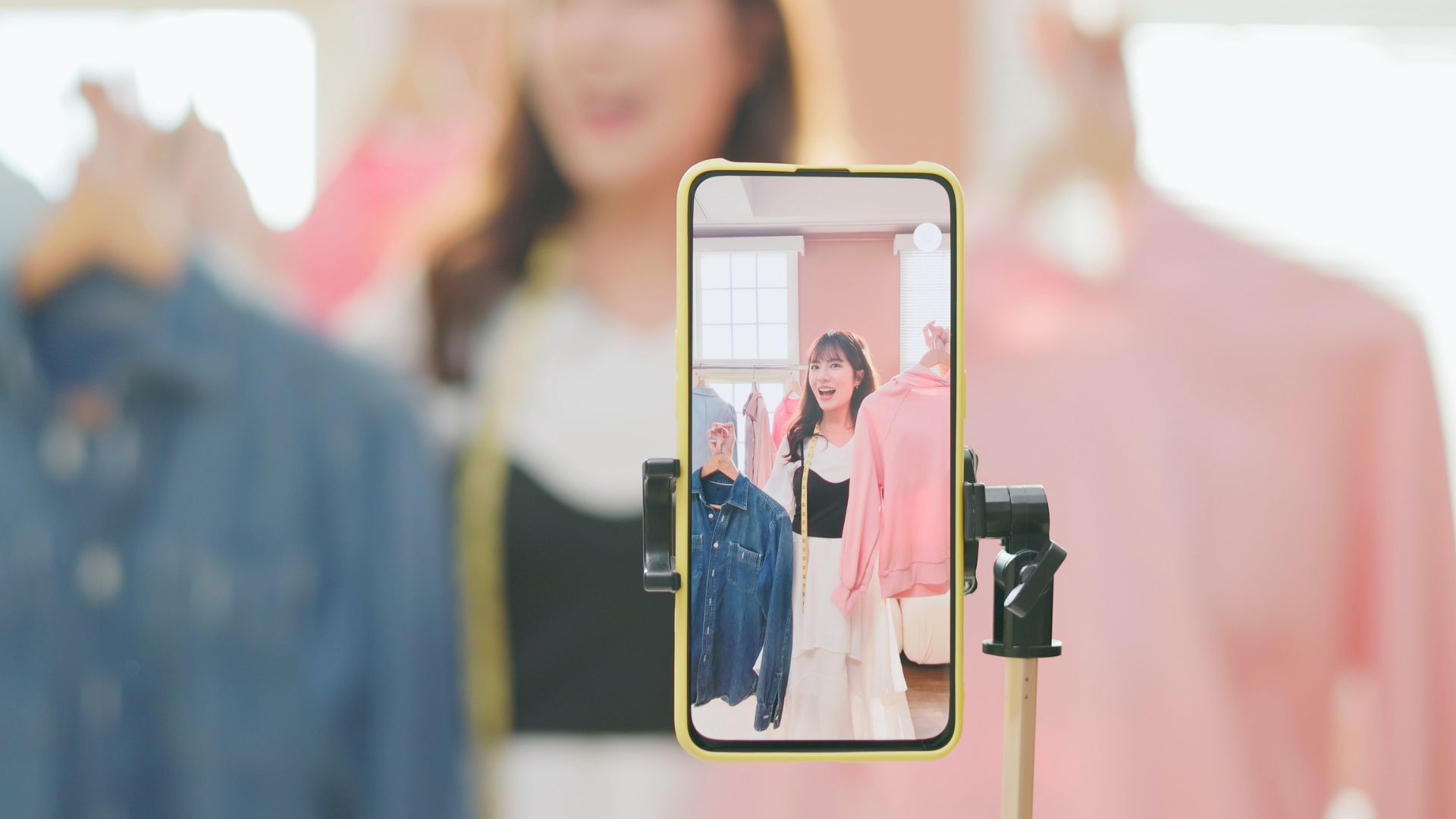 5 Rahasia TikTok Live Shopping yang Bikin Jualan Laris, Penonton Puas!