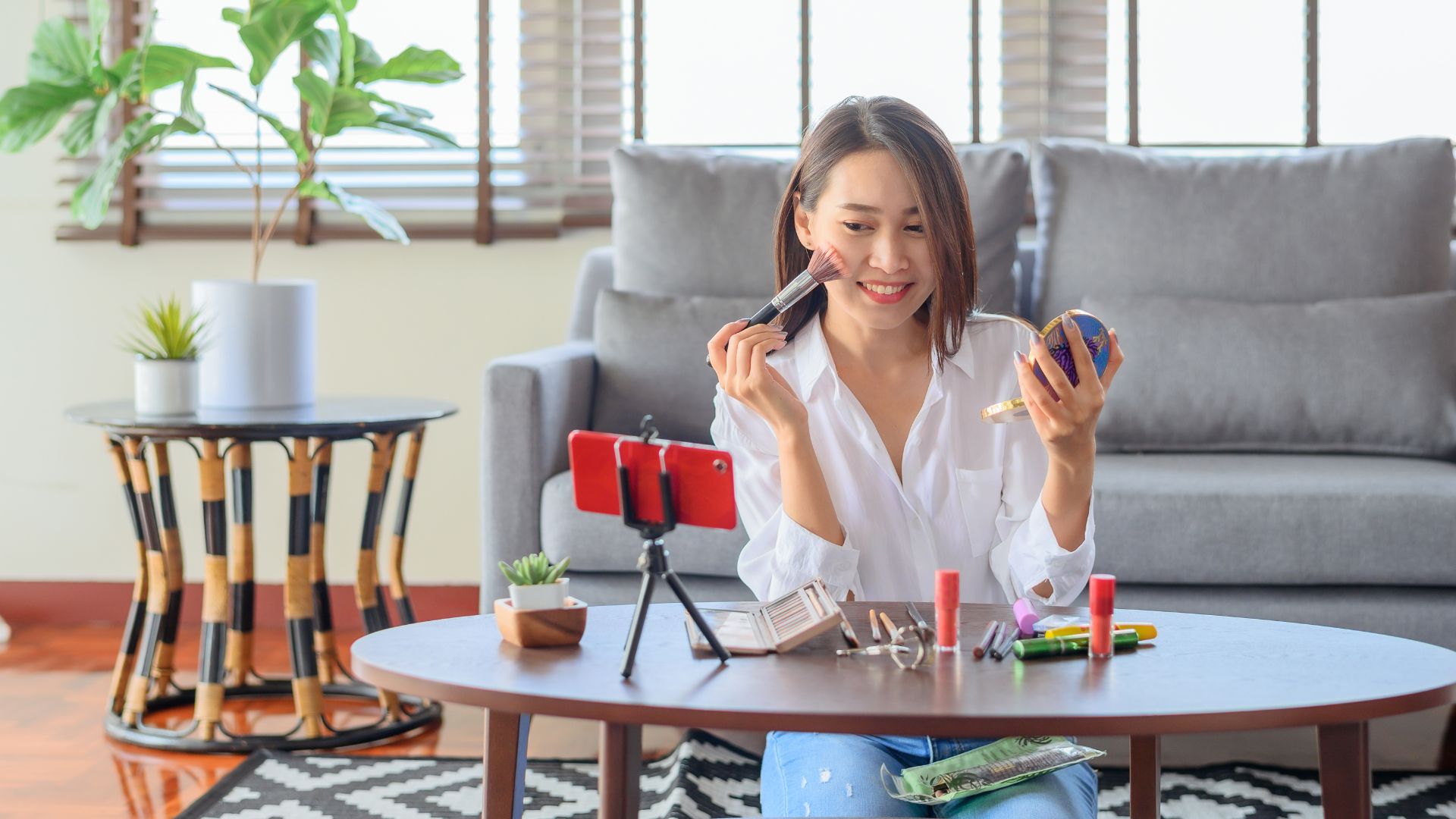 10 Rekomendasi Micro Influencer untuk Bisnis Kecantikan