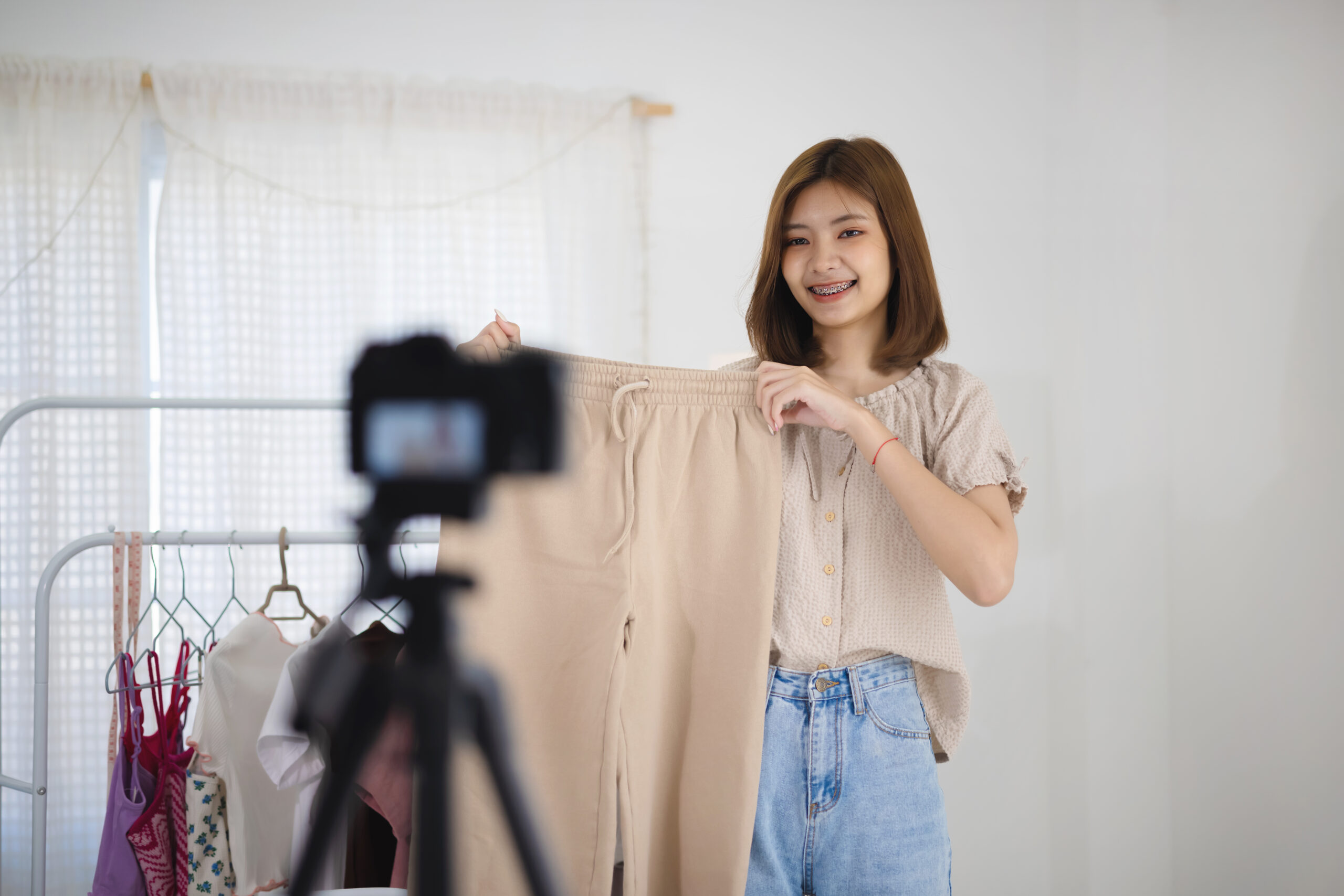 5 Bisnis pasti Cuan di Live Shopping January 2026